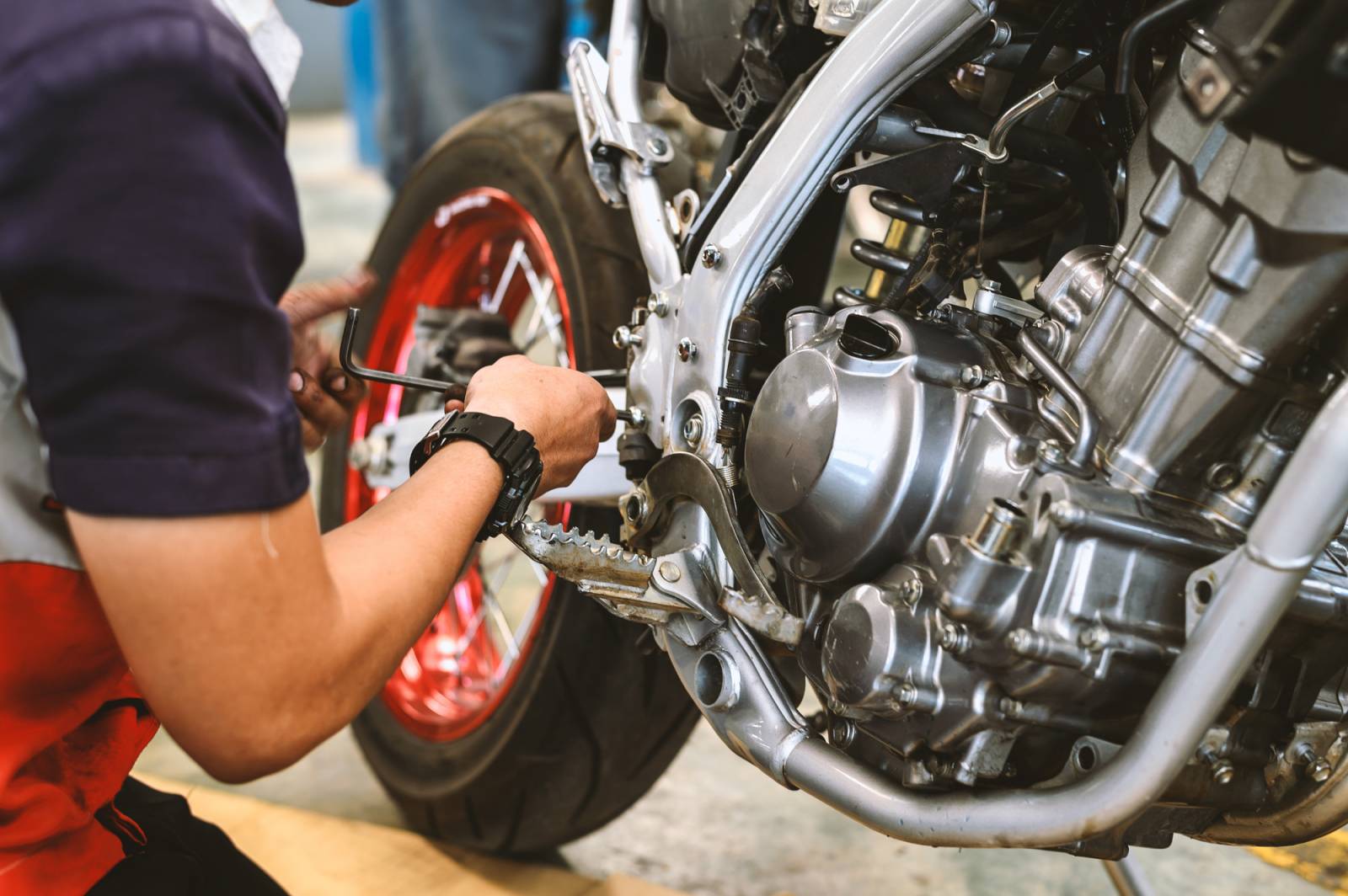 BOMBE DE GRAISSE CHAÎNE POUR MOTO - NB MOTO - NB MOTO